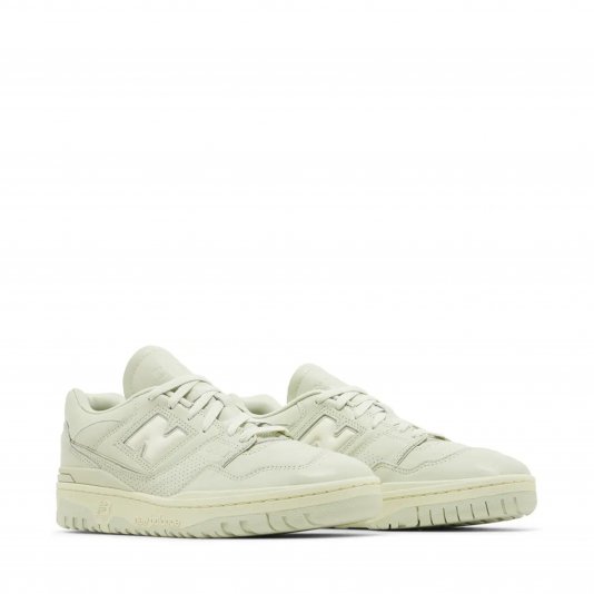 550 Deep Lichen Green/Pistachio Butter