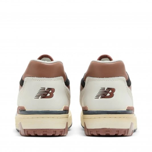 550 Sea Salt/Pecan/Black