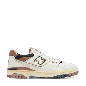 550 Sea Salt/Pecan/Black