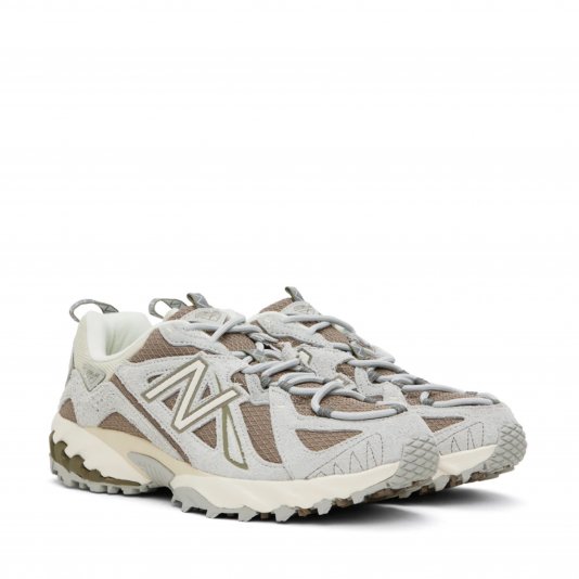 610v1 Brighton Grey/Mushroom