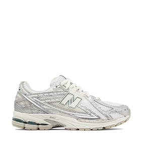 1906R Silver Metallic Cream