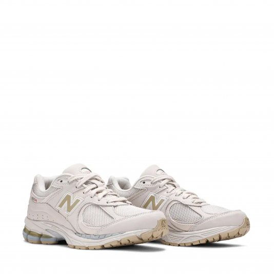 2002R White/Beige