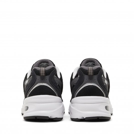 530 Black/Magnet/Silver Metallic