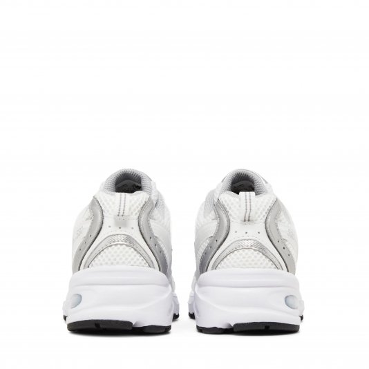 530 Munsell White/Silver Metallic