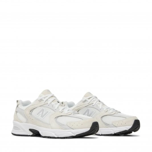 530 Sea Salt/Grey Matter/White