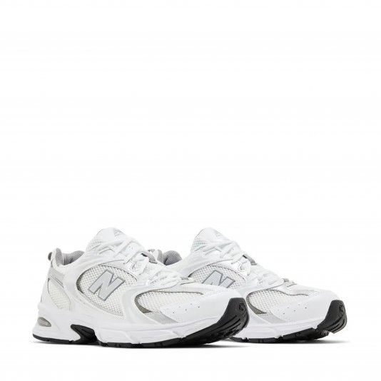 530 White/Metallic Silver