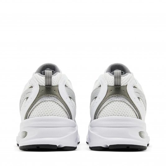 530 White/Metallic Silver