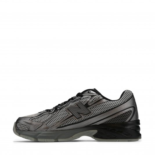 740 Dark Silver Metallic