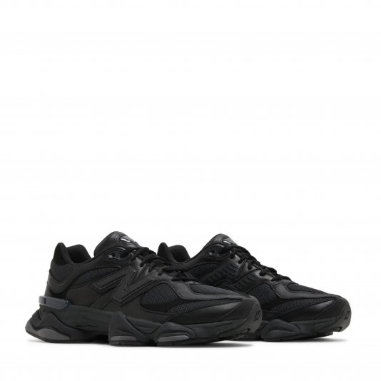 9060 Black/Phantom