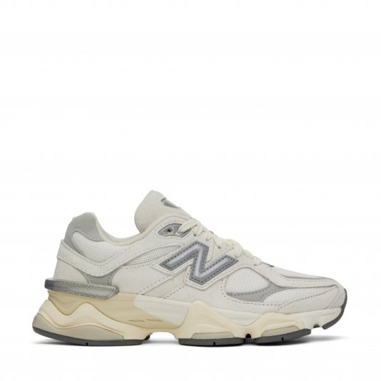 9060 Sea Salt/Concrete/Silver Metallic