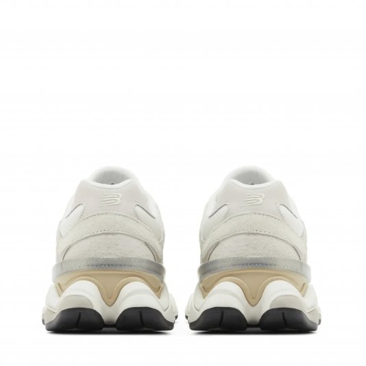 9060 Sea Salt/Moonbeam/Turtledove/Silver Metallic