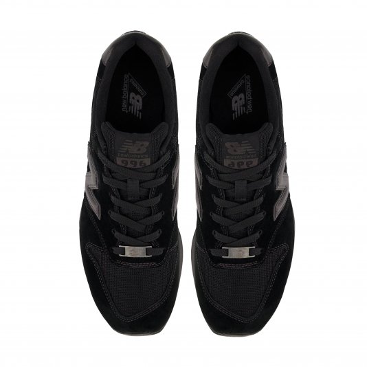 996 Triple Black