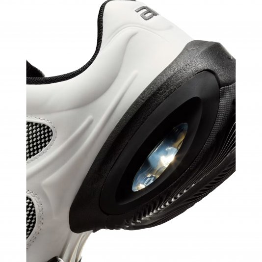 Air Max Muse Summit White/Black/Metallic Dark Grey