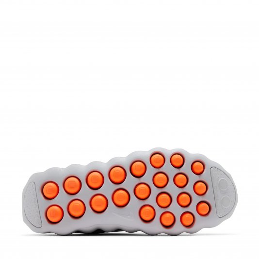 Mind 002 W Light Smoke Grey/Photon Dust/Hyper Crimson/Chrome