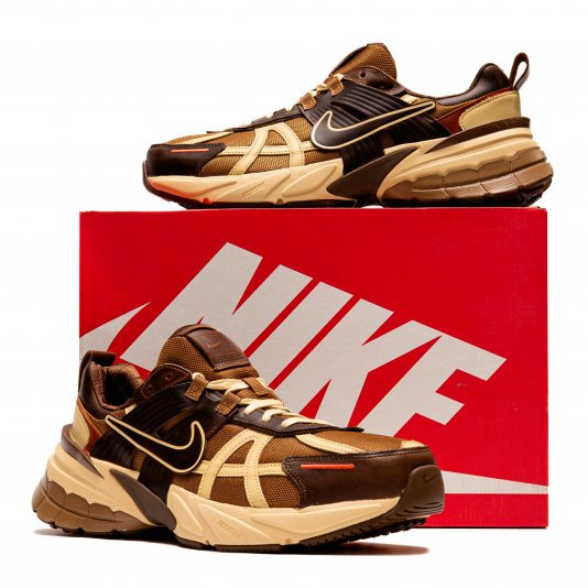 V2K Run Light British Tan/Sesame/Picante Red