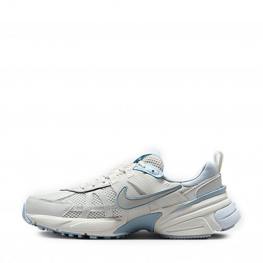 V2K Run Platinum Tint/Summit White/Light Smoke Grey