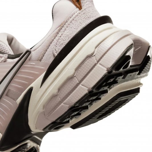 V2K Run Platinum Violet/Light Bone/Black/Chrome