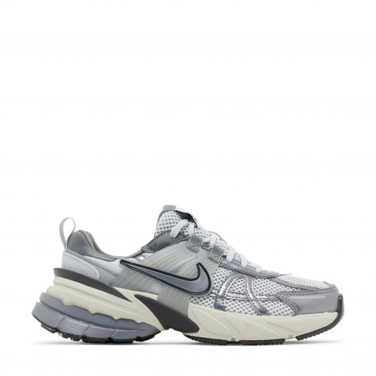 V2K Run Pure Platinum/Wolf Grey/Cool Grey/Metallic Cool Grey