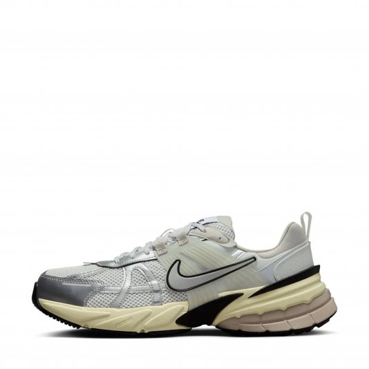 V2K Run Summit White/Pure Platinum/Light Iron Ore/Metallic Silver