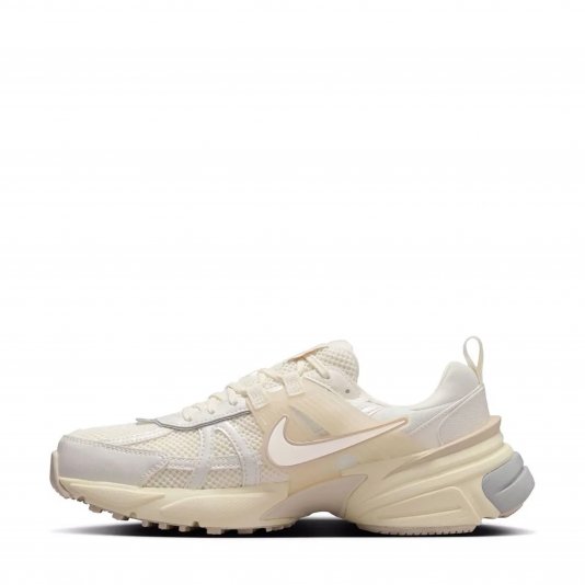 V2K Run Pale Ivory/Coconut Milk/Sand Drift
