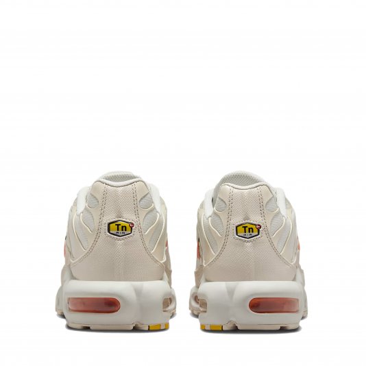 Air Max Plus Phantom/Safety Orange/Light Orewood Brown