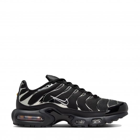 Air Max Plus SE Black/Metallic Silver/Laser Crimson/Off Noir
