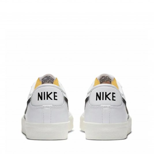 Blazer Low `77 Vintage White/Black/Sail