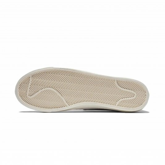 Blazer Low `77 Vintage White/Black/Sail