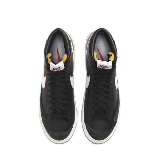 Blazer Mid `77 Vintage Black/Sail