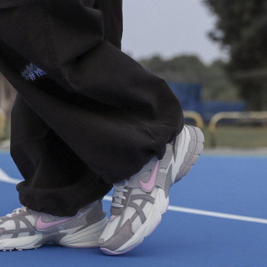 V2K Run Sail/Pink Foam/Vast Grey