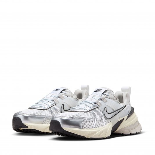 V2K Run Summit White/Metallic Silver