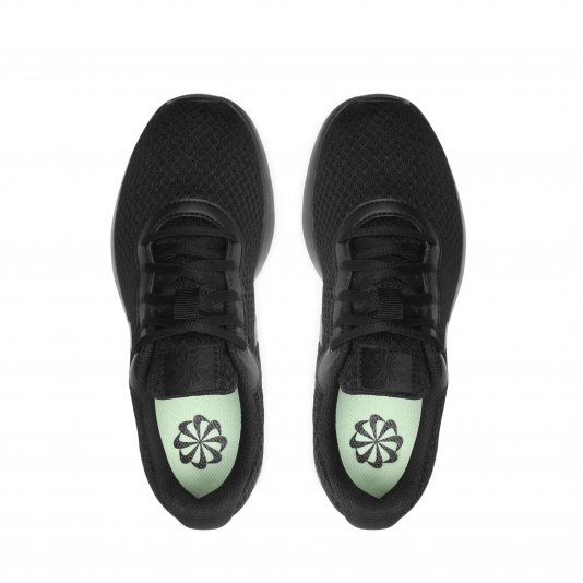 Tanjun Black/Black/Barely Volt