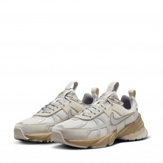 V2K Run GORE-TEX Light Iron Ore/Light Bone/Khaki