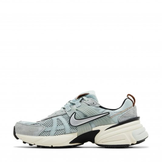 V2K Run Light Pumice/Light Orewood Brown/Black/Chrome