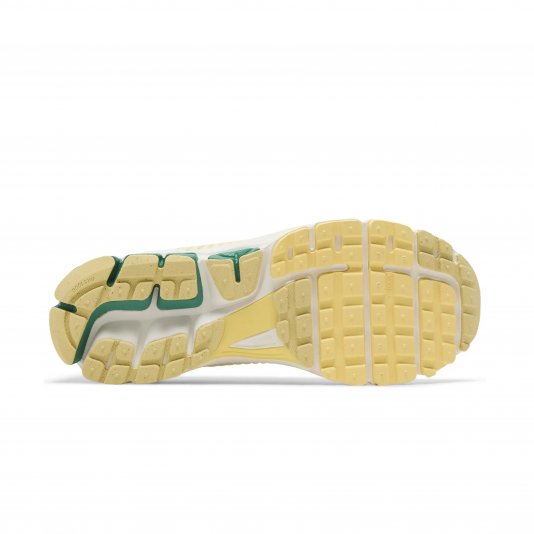Zoom Vomero 5 Sail/White/Malachite/Alabaster