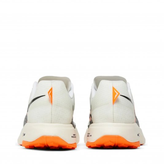 Zoom X Ultrafly Trail White/Total Orange/Pale Ivory/Black