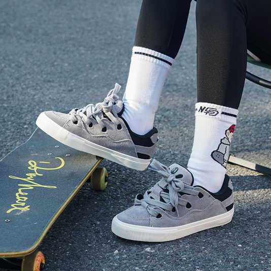 Bake Dark Grey/Black/White