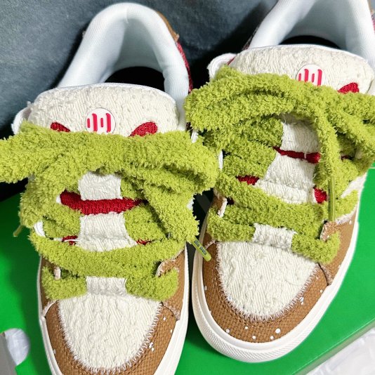 Bake Gingerbread Man Fluffy Creamy White/Beige/Brown