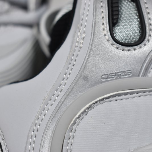 D3 2001 Grey/Black/Grey ( У )