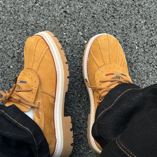 Martin Shoes Shell V17 Amber Gold/Tan