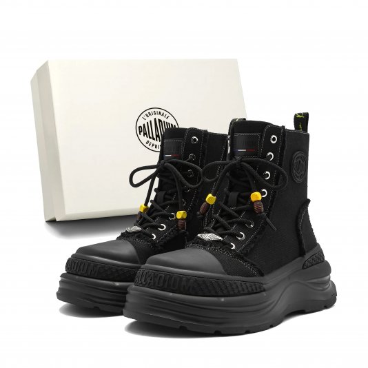 Martin Boots Distressed Denim Mono Black