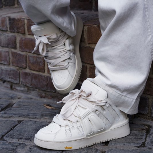 Pallablast Skate Off White