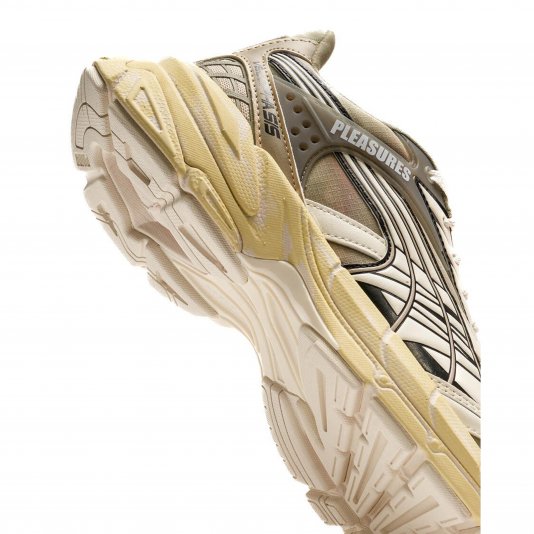 Velophasis Always On Birch Tree/Anise Flower