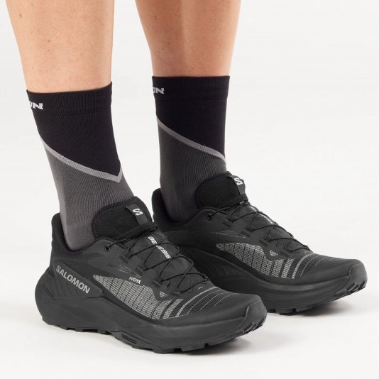 Genesis M Black/Black/Footwear Silver