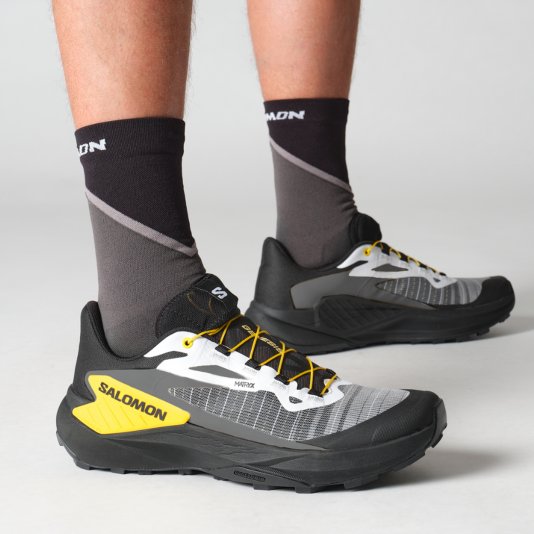 Genesis M Black/White/Lemon