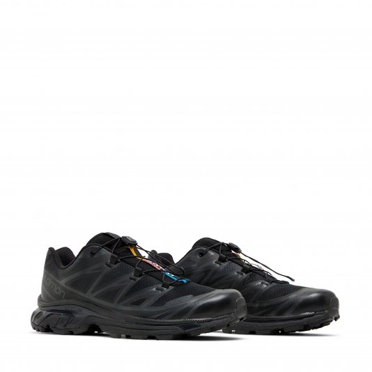 XT-6 Black/Black/Phantom