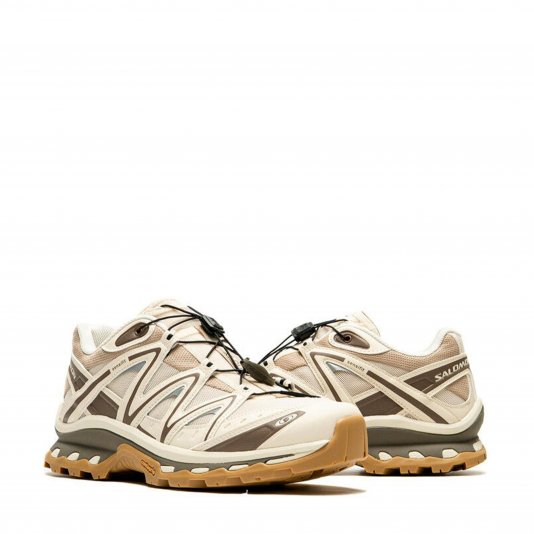 XT-Quest Almond Milk/Falcon/White