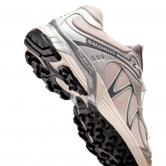 XT-Whisper Void Footwear Silver/Lunar Rock/Silver