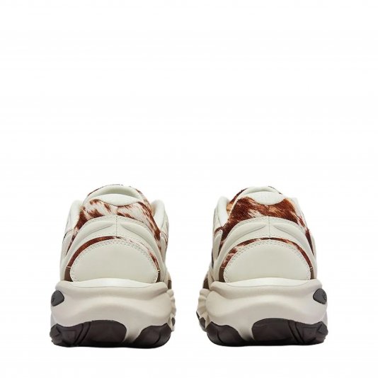 Azura RE CNY Beige/Creamy Pony/Black