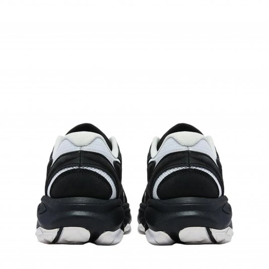 Azura RE CNY Black/White